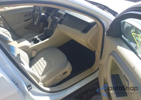 2013 Ford Taurus Se z USA, uszkodzony, nr VIN 1FAHP2D8XDG192508